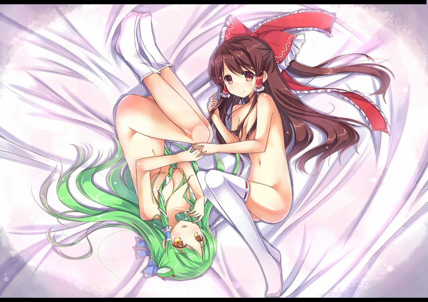 hakurei reimu and kochiya sanae (touhou) drawn by amemiya_ruki