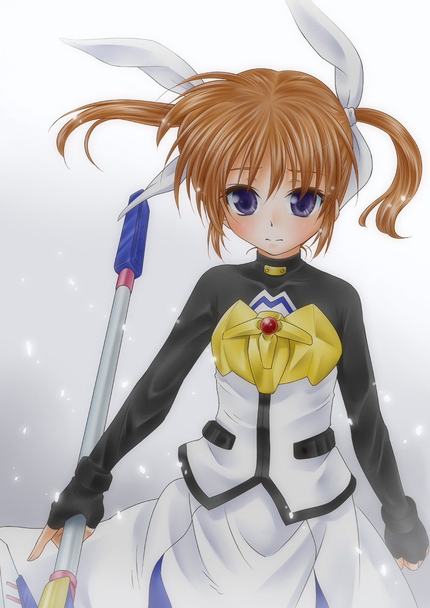 takamachi nanoha and raising heart (lyrical nanoha and 2 more) drawn by shinozuki_takumi