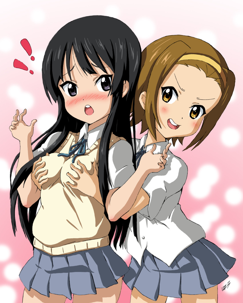 akiyama mio and tainaka ritsu (k-on!) drawn by vzmk2