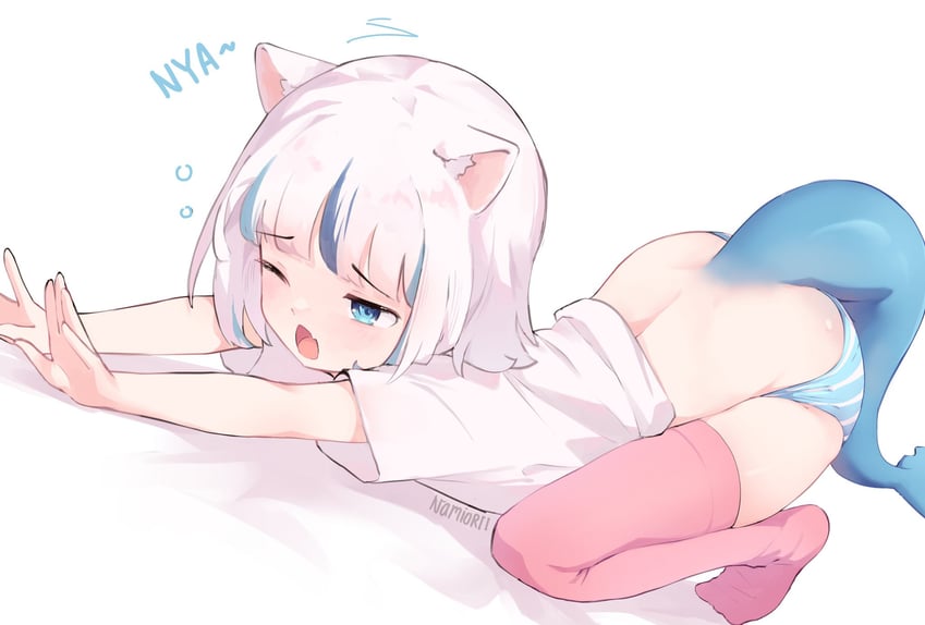 gawr gura (hololive and 1 more) drawn by namiorii