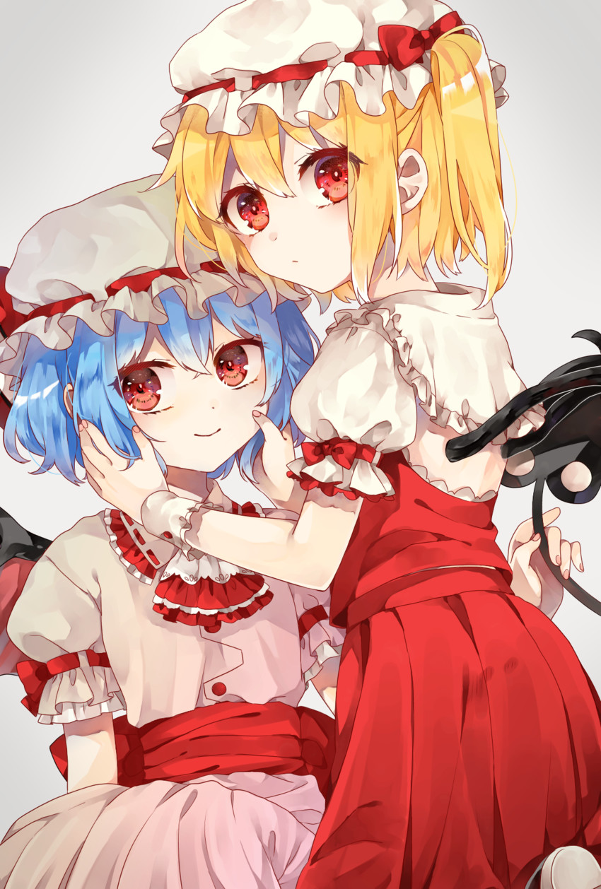 remilia scarlet and flandre scarlet (touhou) drawn by sakurai_(redchivalry)