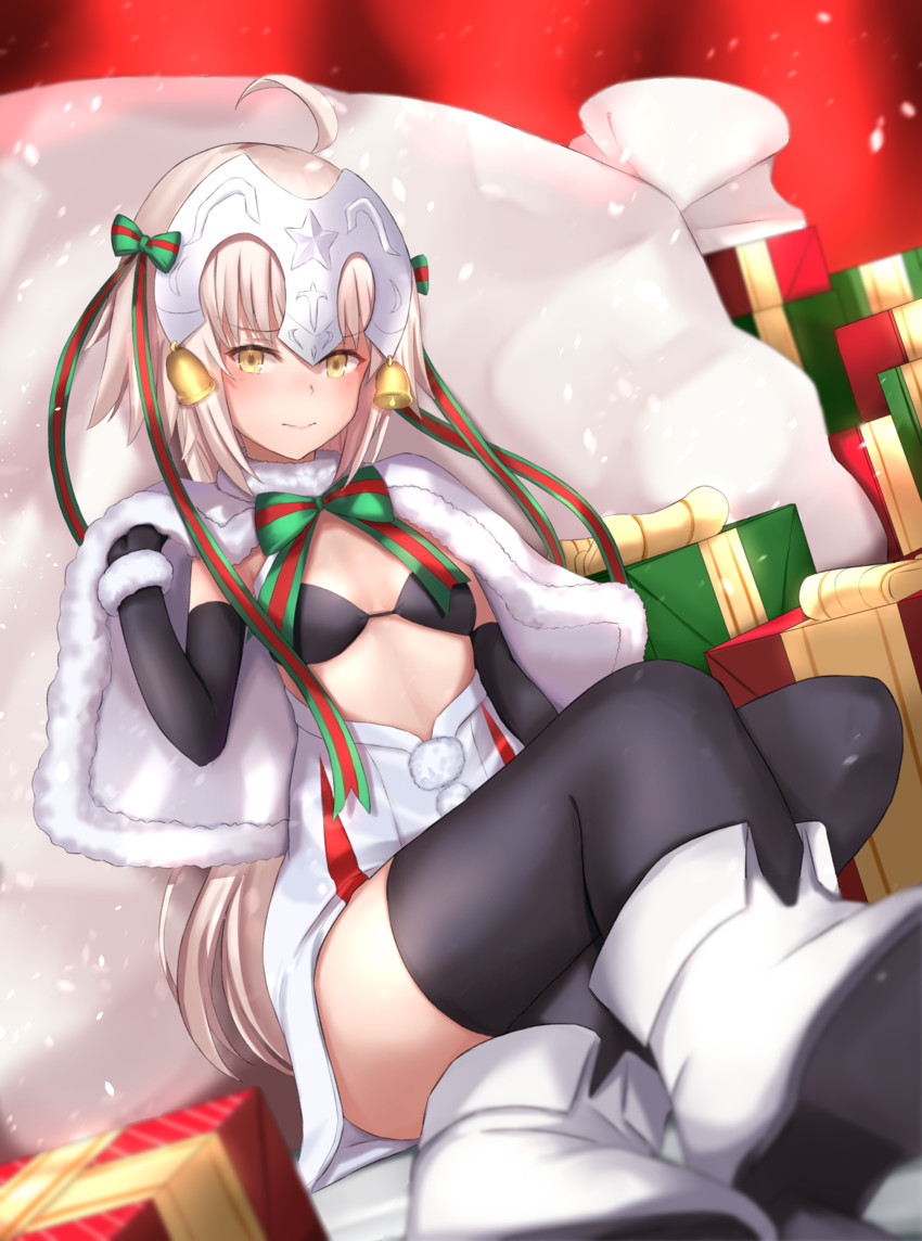 jeanne d'arc alter santa lily (fate and 1 more) drawn by maosame