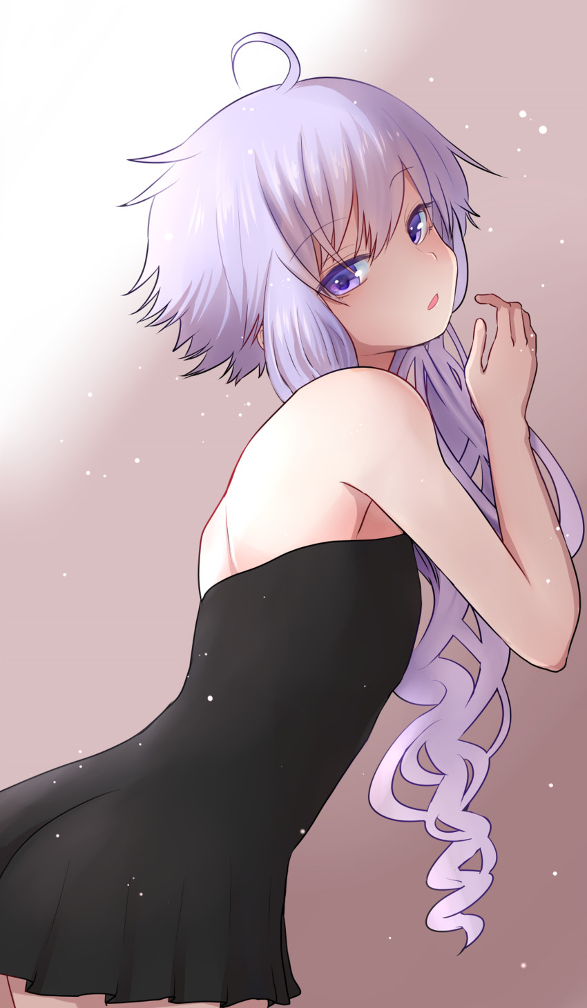 yuzuki yukari (vocaloid and 1 more) drawn by kakan_(amka)