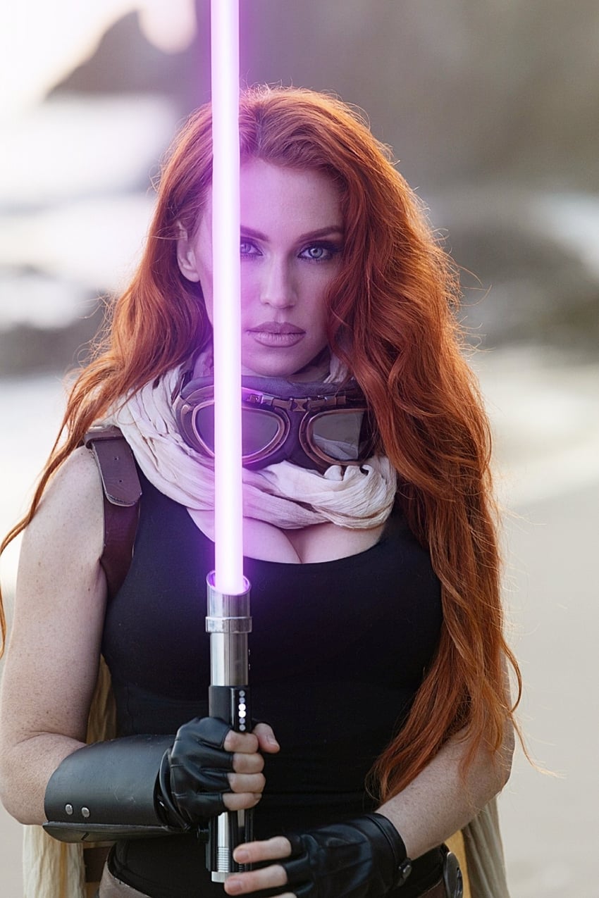 mara jade (star wars) drawn by graciecosplay