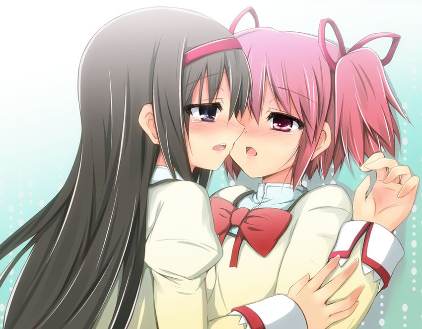 akemi homura and kaname madoka (mahou shoujo madoka magica) drawn by sen_(astronomy)