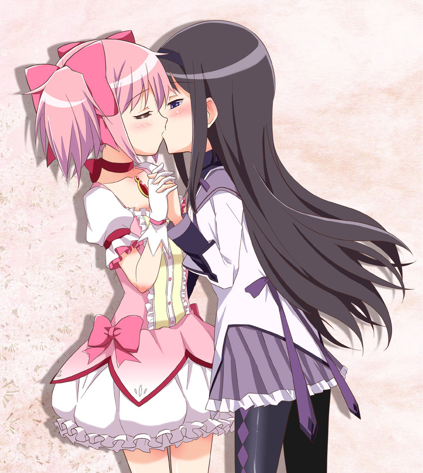 akemi homura and kaname madoka (mahou shoujo madoka magica) drawn by kairakuen_umenoka