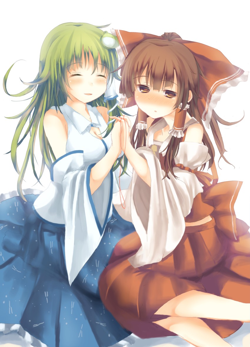 hakurei reimu and kochiya sanae (touhou) drawn by shinonome_ukyu