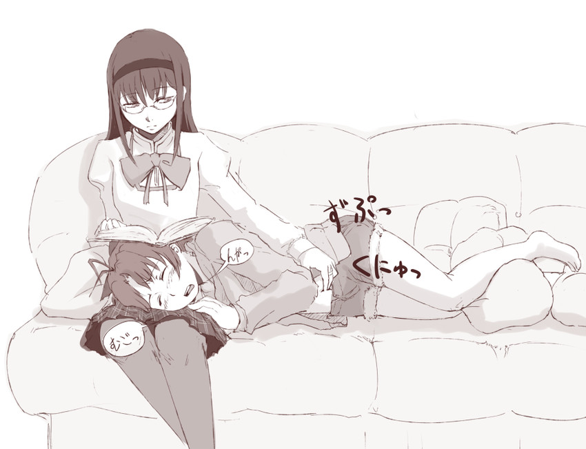 akemi homura and sakura kyoko (mahou shoujo madoka magica) drawn by uruo