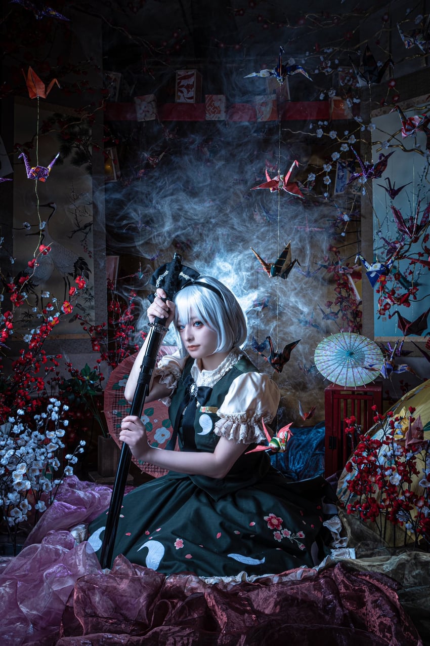 konpaku youmu (touhou) drawn by amano_h01 and gohan_daaa