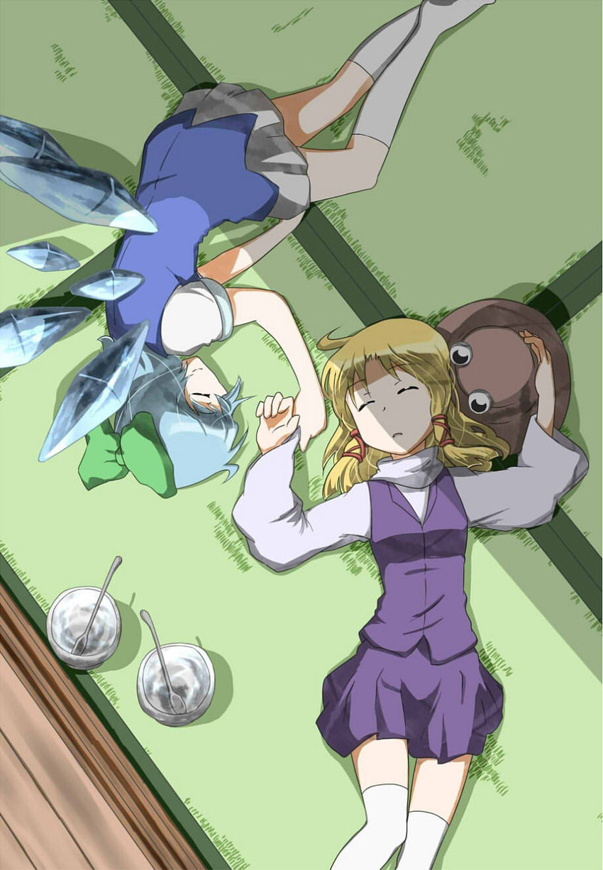 cirno and moriya suwako (touhou) drawn by yuuichi_(reductionblack)
