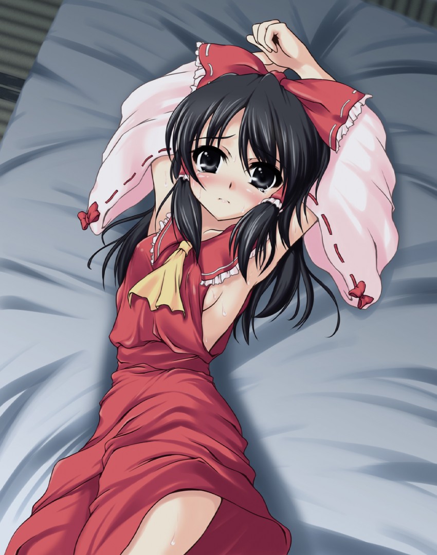 hakurei reimu (touhou) drawn by johnny_(from_scratch)