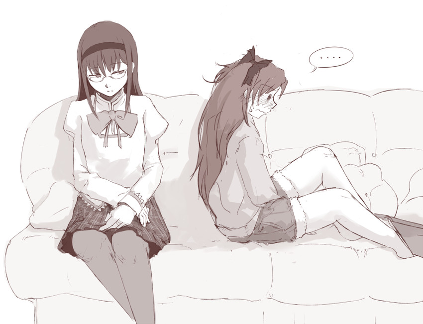 akemi homura and sakura kyoko (mahou shoujo madoka magica) drawn by uruo