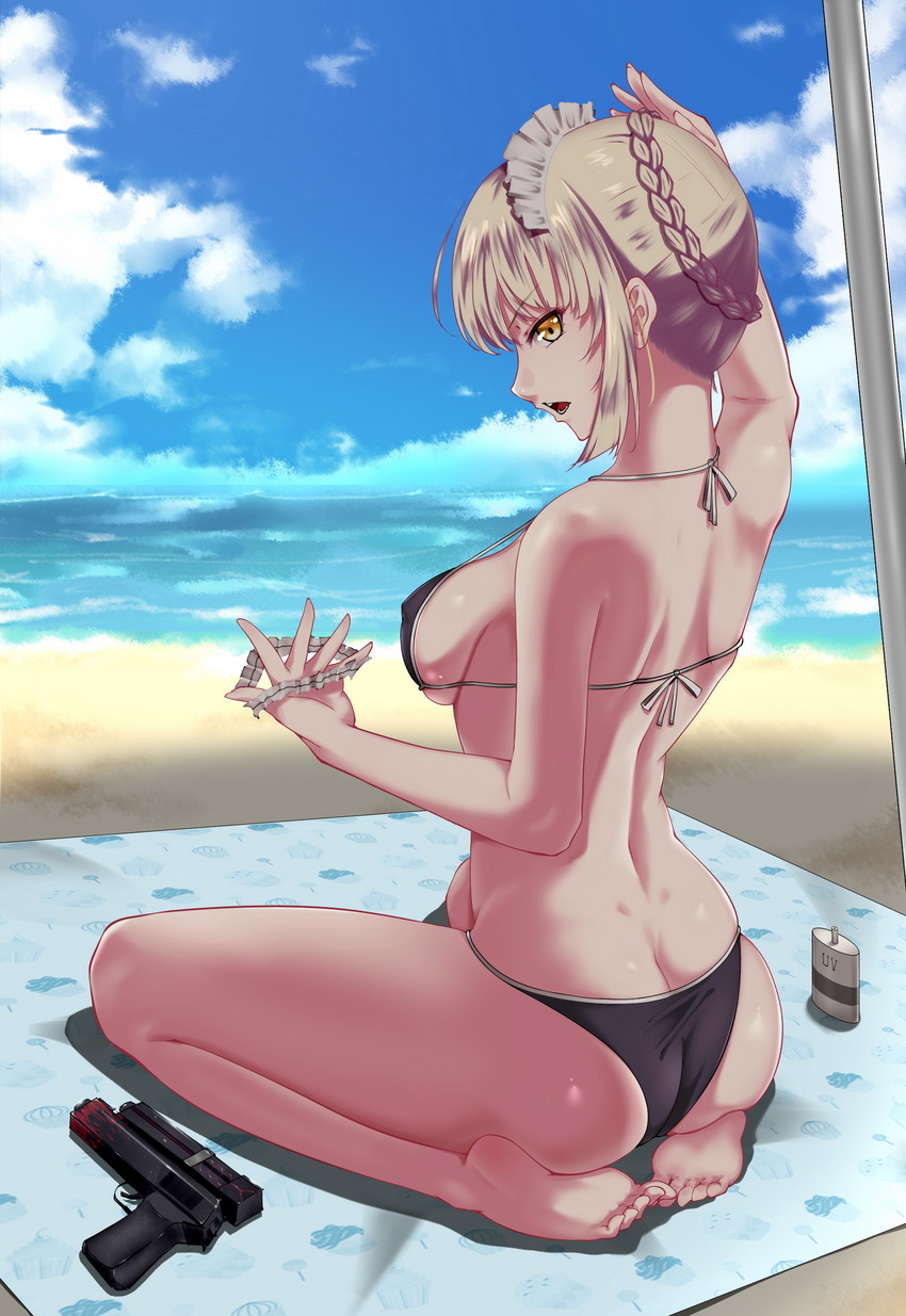 artoria pendragon and saber alter (fate and 1 more) drawn by kamkac