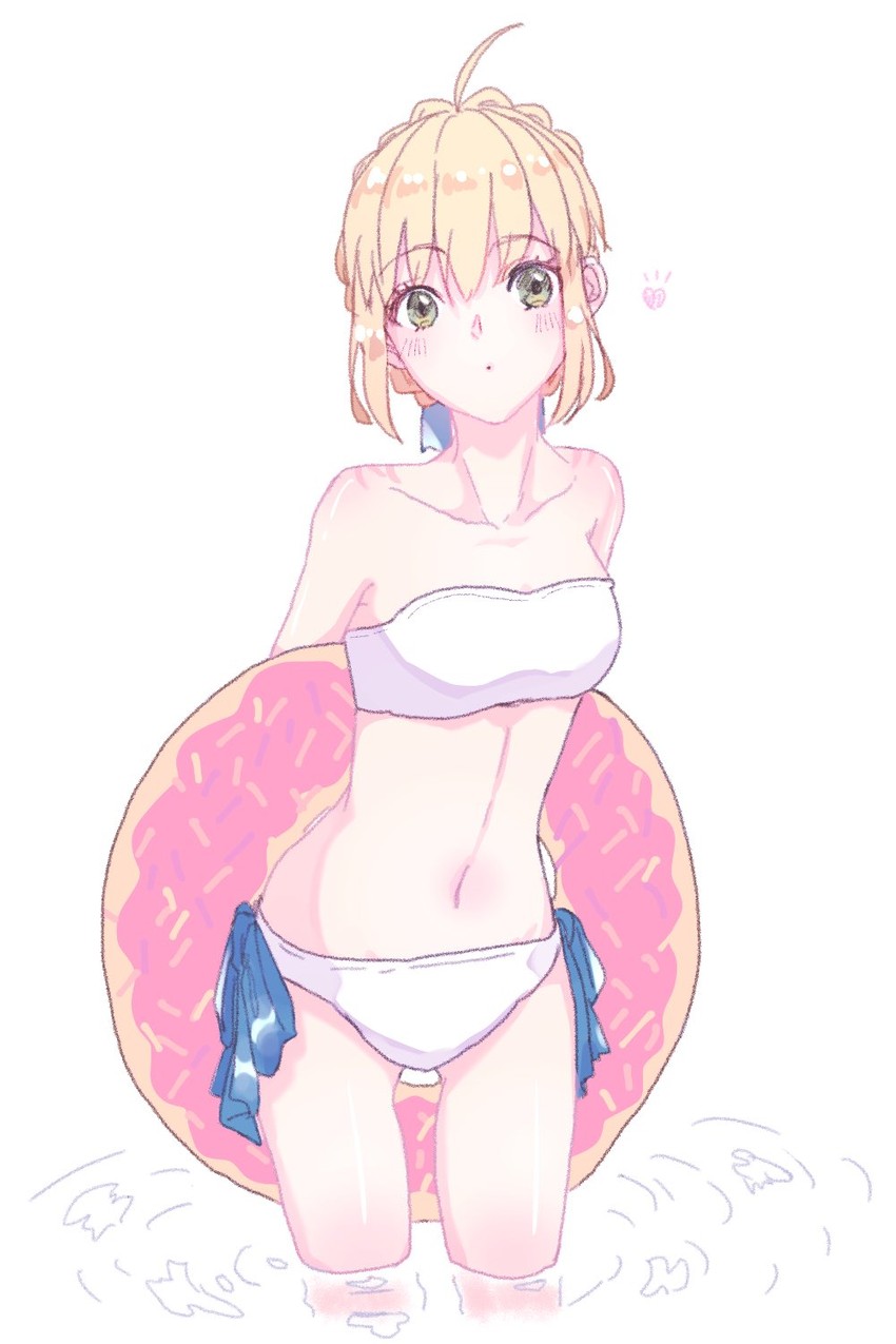 artoria pendragon and saber (fate and 1 more) drawn by roku_(ntbr_fate)