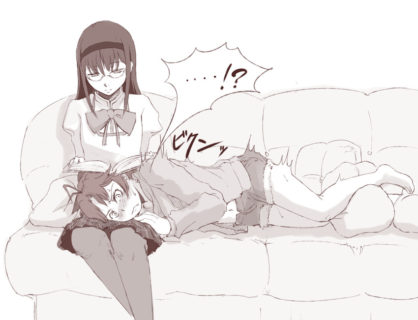 akemi homura and sakura kyoko (mahou shoujo madoka magica) drawn by uruo