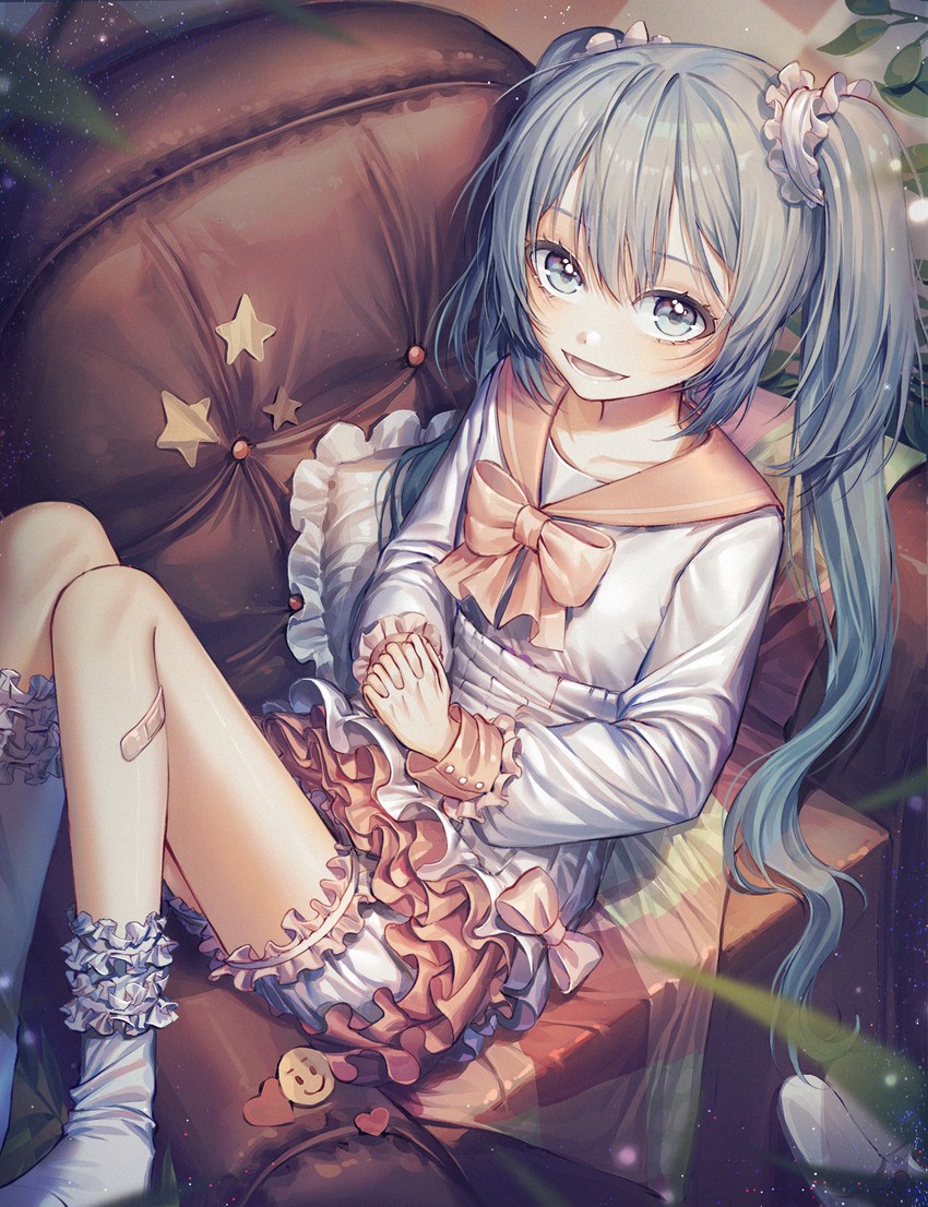 hatsune miku (vocaloid and 1 more) drawn by ye_jji