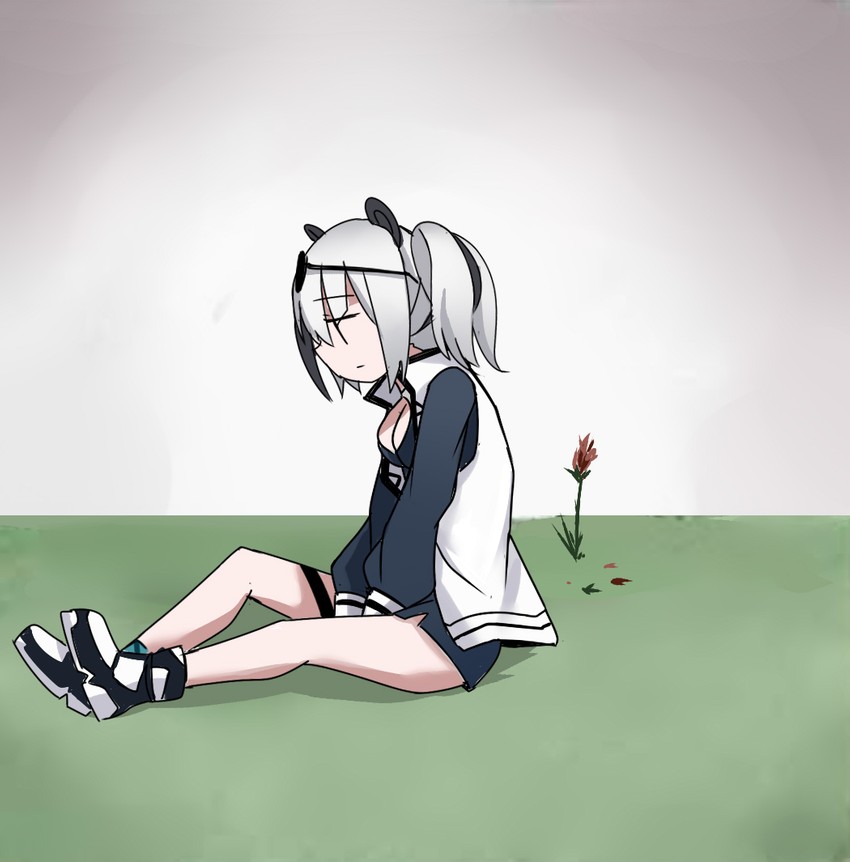 feater and sad panda (arknights and 1 more) drawn by caibao_return