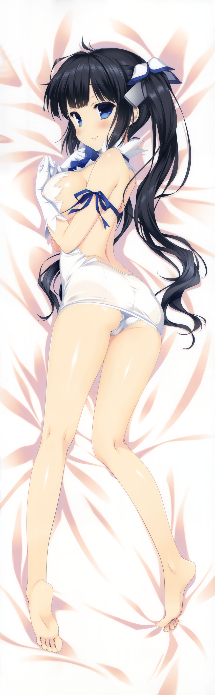 hestia (dungeon ni deai wo motomeru no wa machigatteiru darou ka) drawn by santa_matsuri