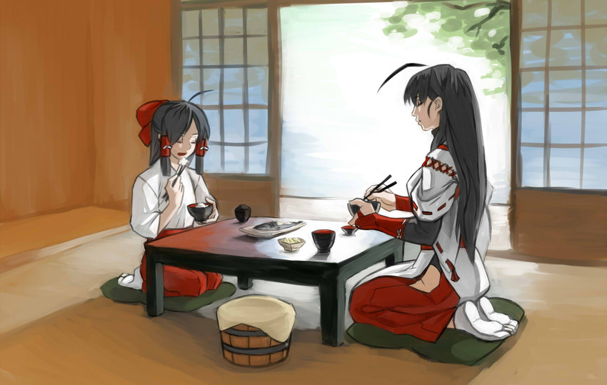 hakurei reimu and sendai hakurei no miko (original and 2 more) drawn by kuroi_yasu