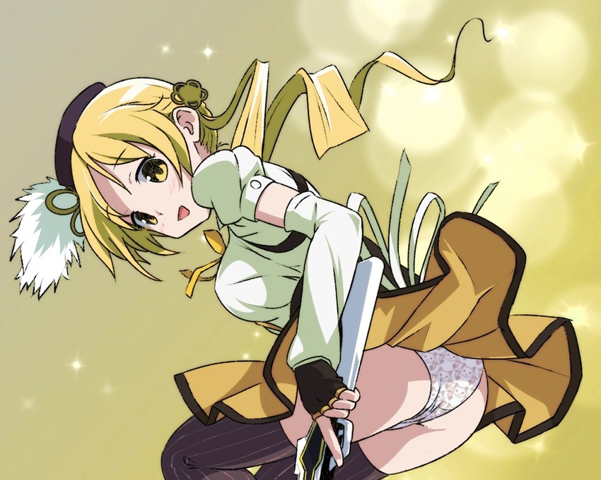 tomoe mami and kyubey (mahou shoujo madoka magica) drawn by shiihaku