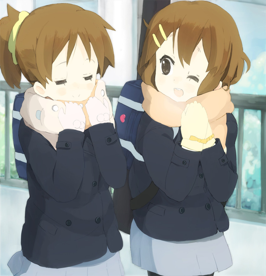 hirasawa yui and hirasawa ui (k-on!) drawn by nasuna