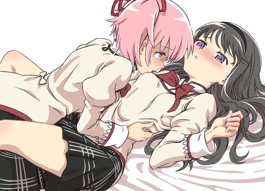 akemi homura and kaname madoka (mahou shoujo madoka magica) drawn by ane_moire