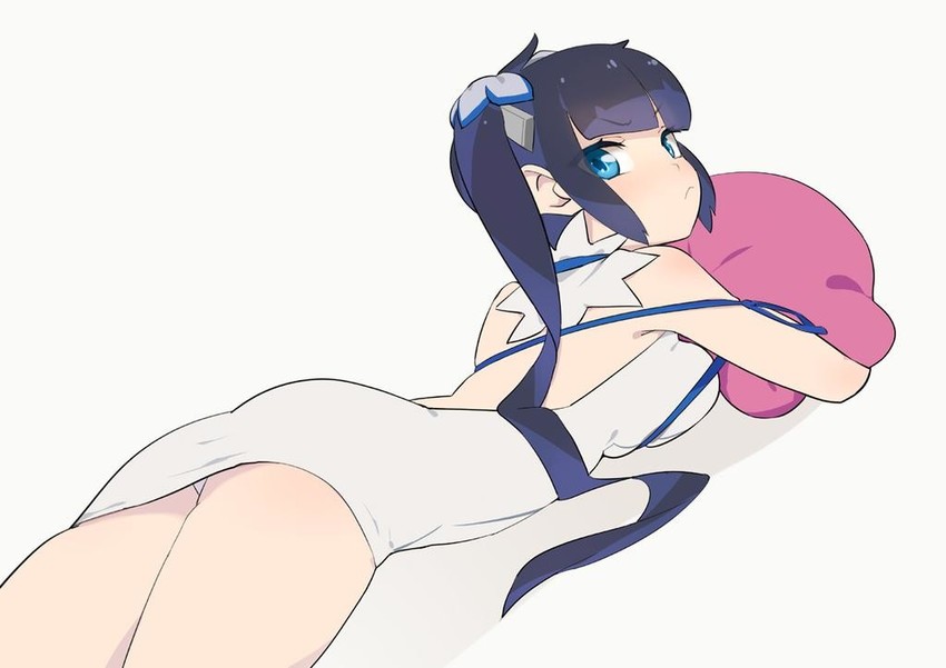 hestia (dungeon ni deai wo motomeru no wa machigatteiru darou ka) drawn by sohin