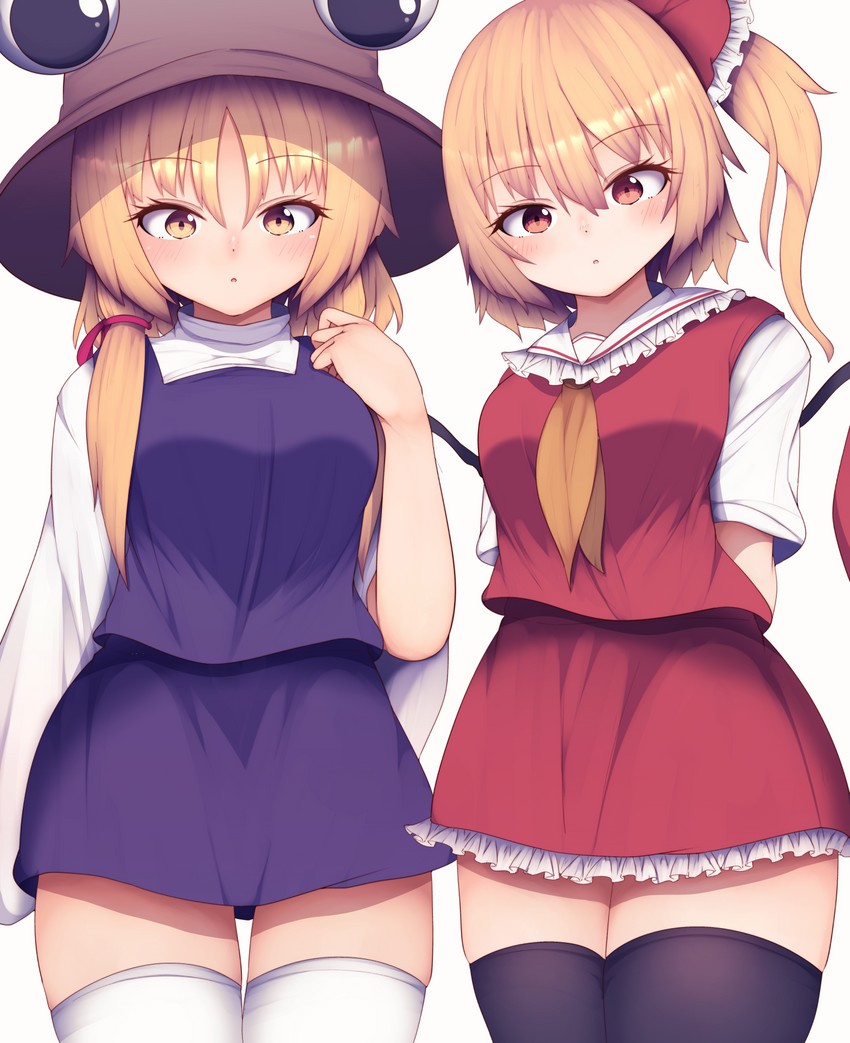 flandre scarlet and moriya suwako (touhou) drawn by darumoon