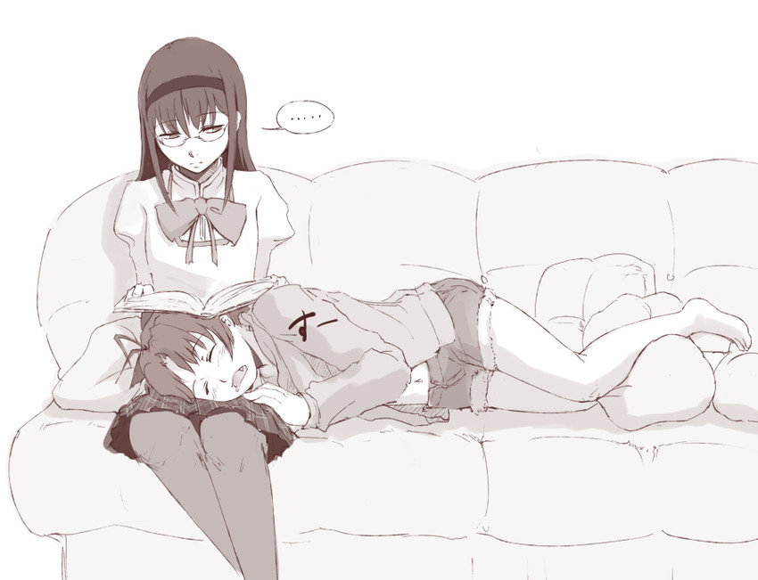 akemi homura and sakura kyoko (mahou shoujo madoka magica) drawn by uruo