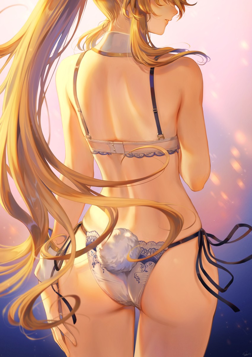 artoria pendragon (fate and 1 more) drawn by mashutarou_(neko_no_oyashiro)