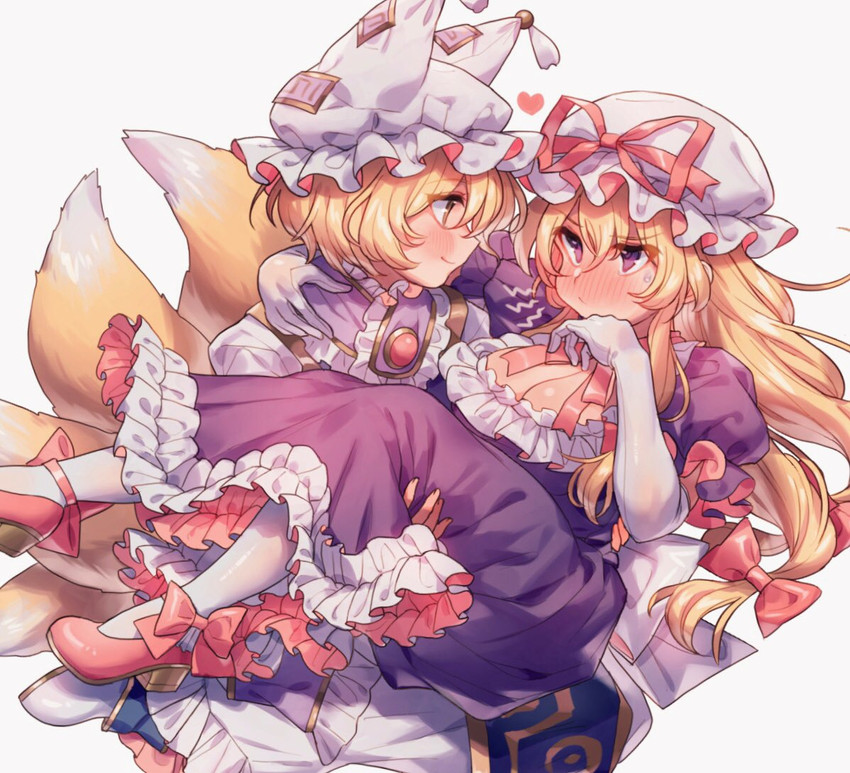yakumo yukari and yakumo ran (touhou) drawn by masanaga_(tsukasa)