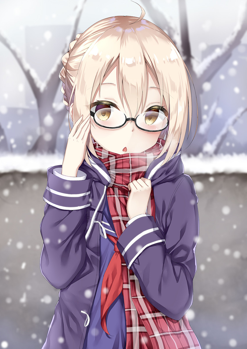 artoria pendragon and mysterious heroine x alter (fate and 1 more) drawn by rong_yi_tan