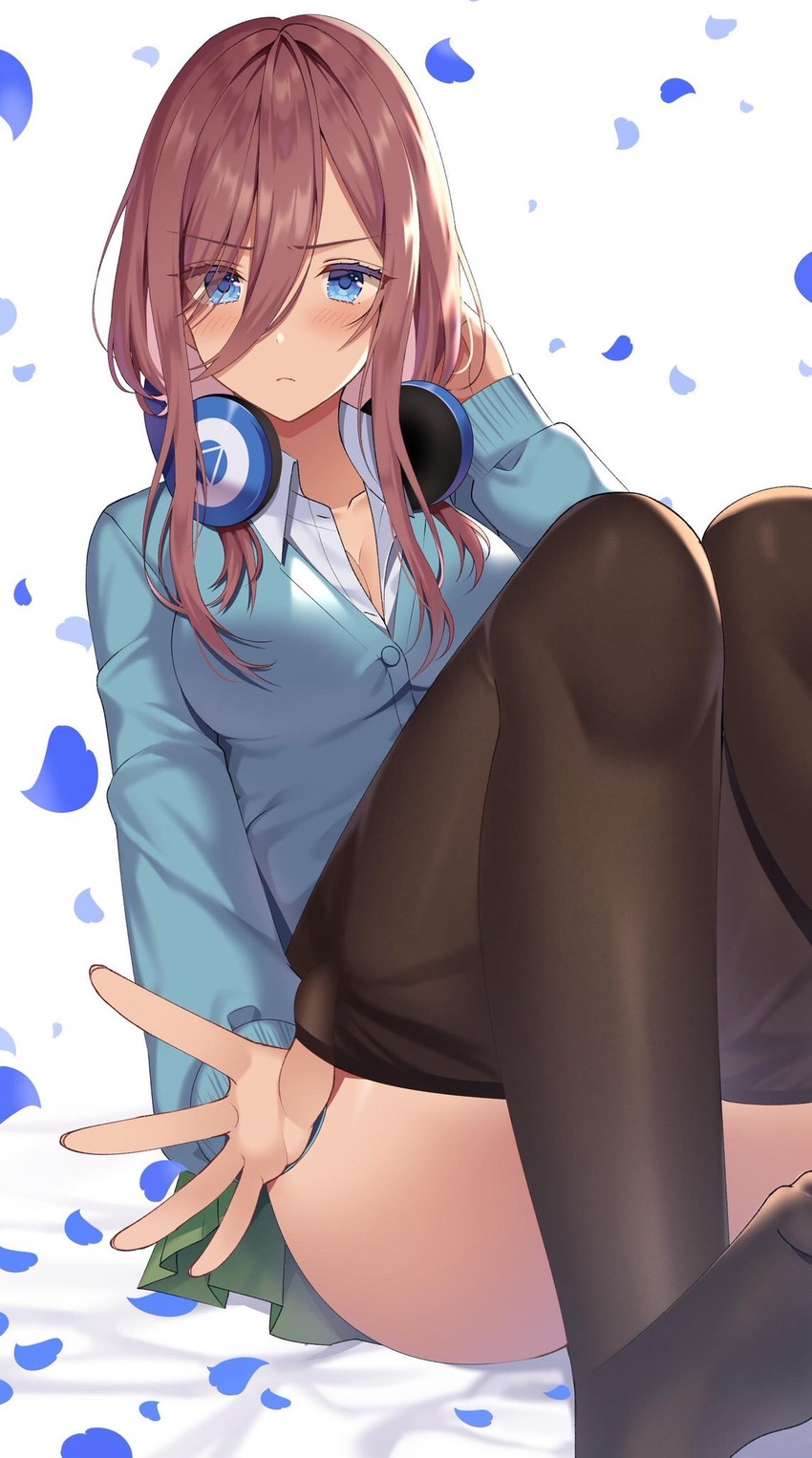 nakano miku (go-toubun no hanayome) drawn by izumo_neru