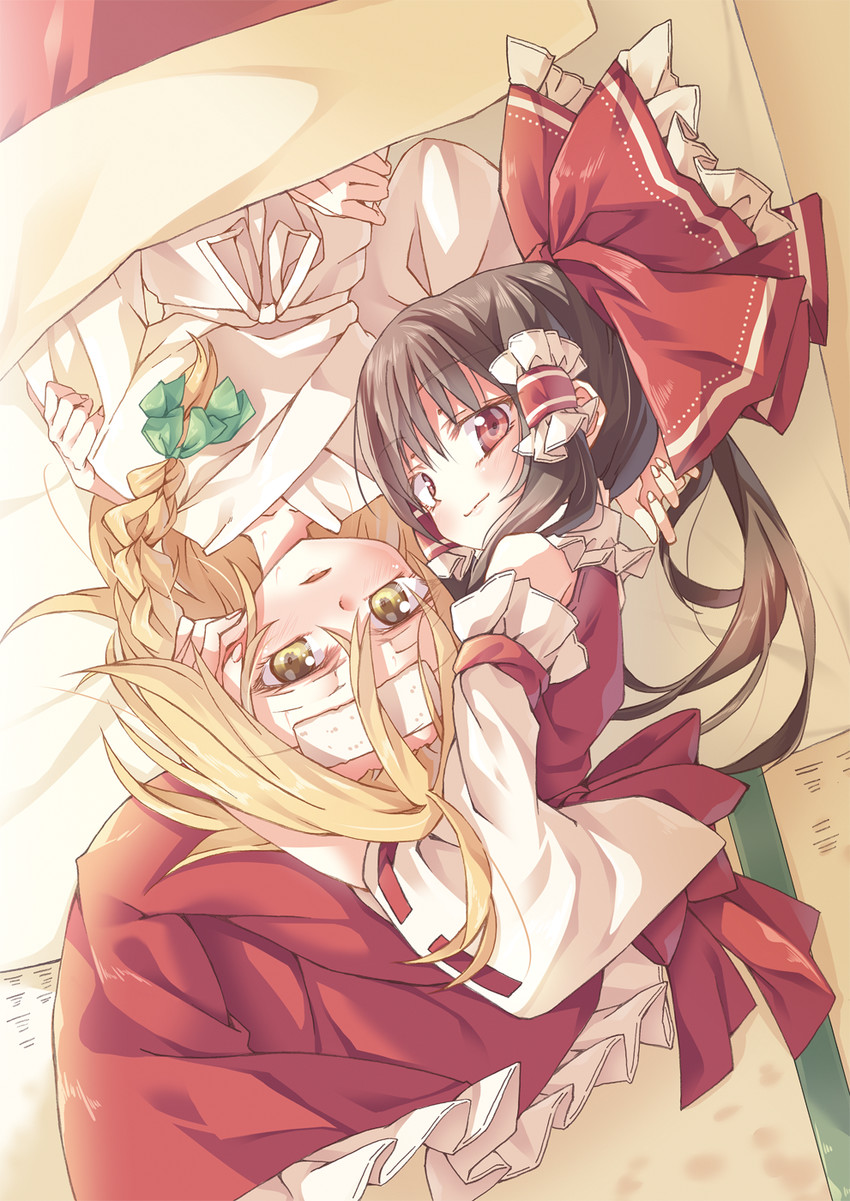 hakurei reimu and kirisame marisa (touhou) drawn by ina_(inadahime)