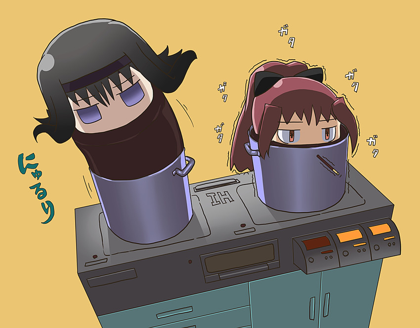 akemi homura and sakura kyoko (mahou shoujo madoka magica) drawn by cometch