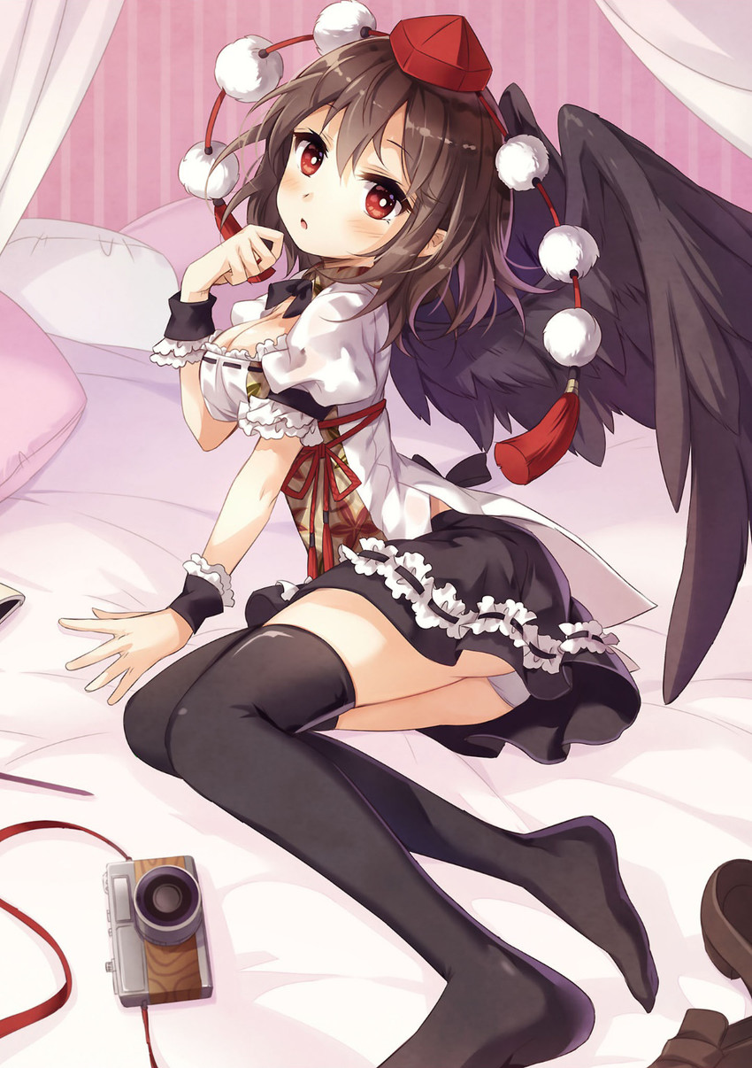 shameimaru aya (touhou and 1 more) drawn by nyanya