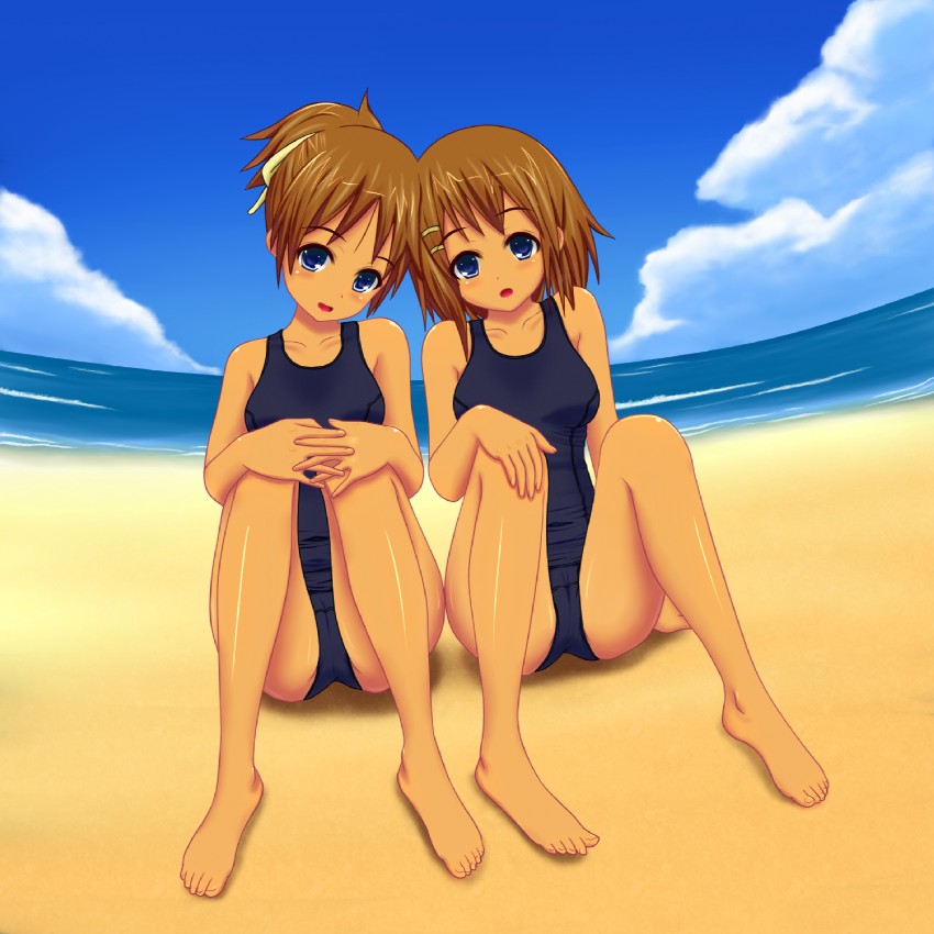 hirasawa yui and hirasawa ui (k-on!) drawn by eru_(efzg)