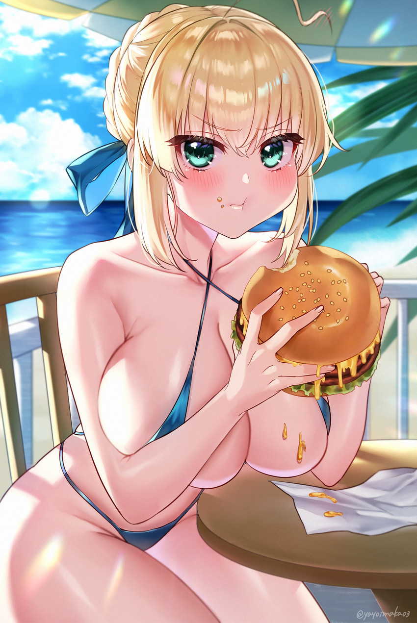 artoria pendragon and saber (fate and 1 more) drawn by yayoi_maka