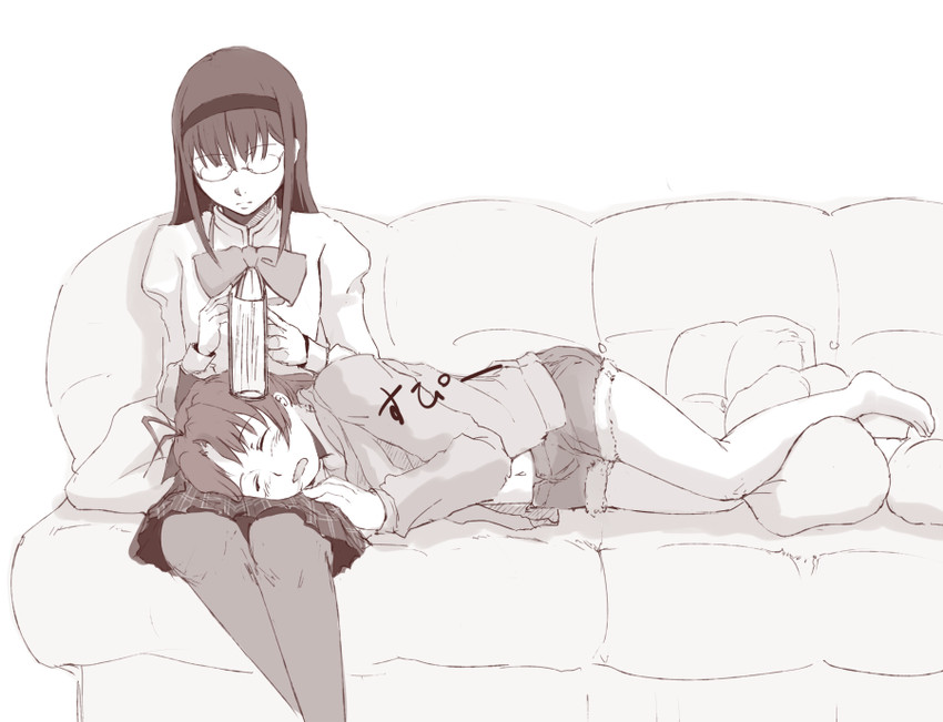 akemi homura and sakura kyoko (mahou shoujo madoka magica) drawn by uruo