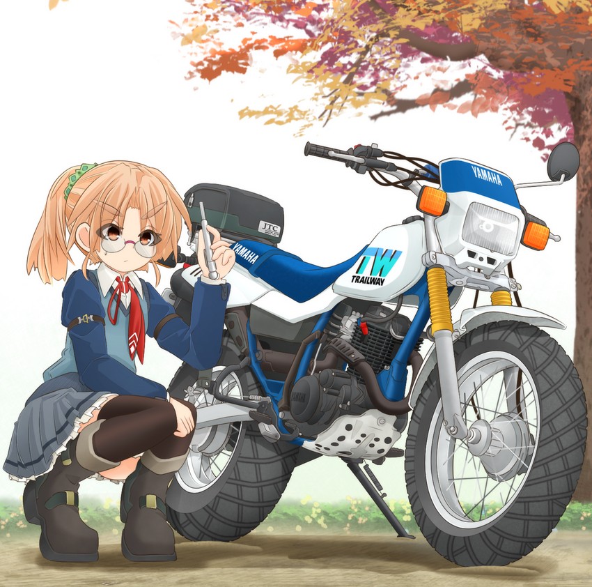 original and 1 more drawn by mikeran_(mikelan)