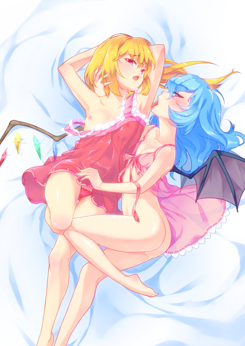 remilia scarlet and flandre scarlet (touhou) drawn by riputon_(lipton_sabou)