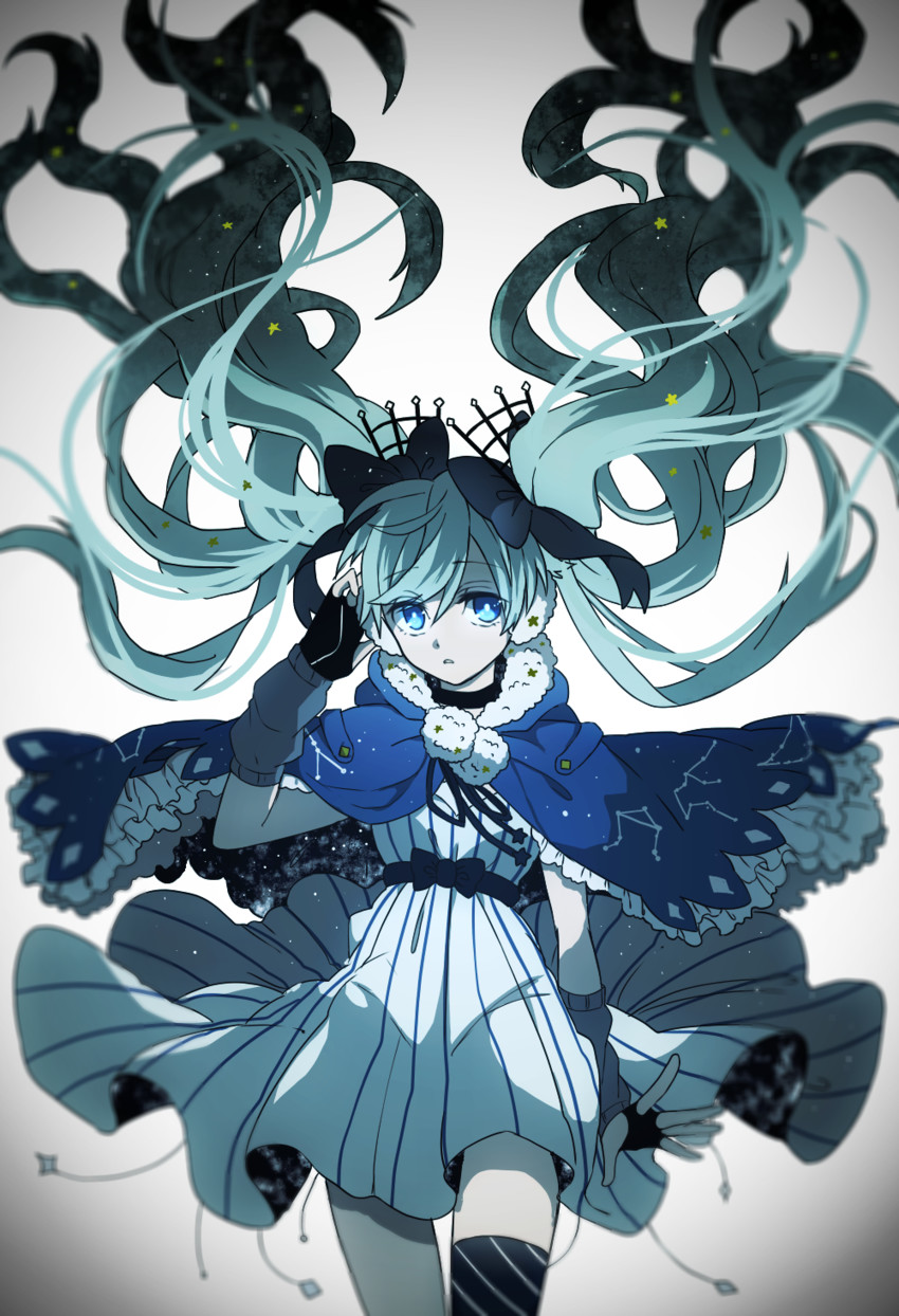 hatsune miku and fuyu no yoru miku (vocaloid) drawn by eiku