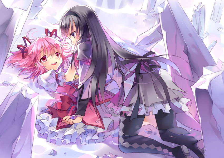 akemi homura and kaname madoka (mahou shoujo madoka magica) drawn by rie_(reverie)