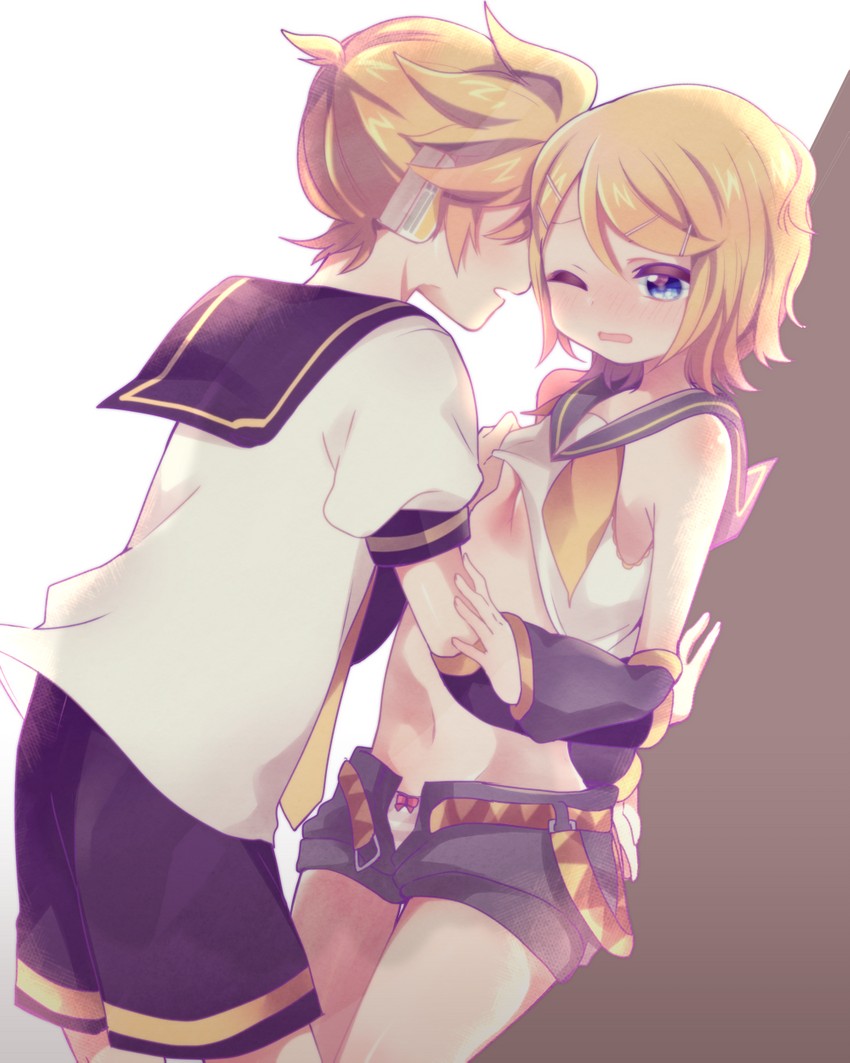 kagamine rin and kagamine len (vocaloid) drawn by aoi_choko_(aoichoco)