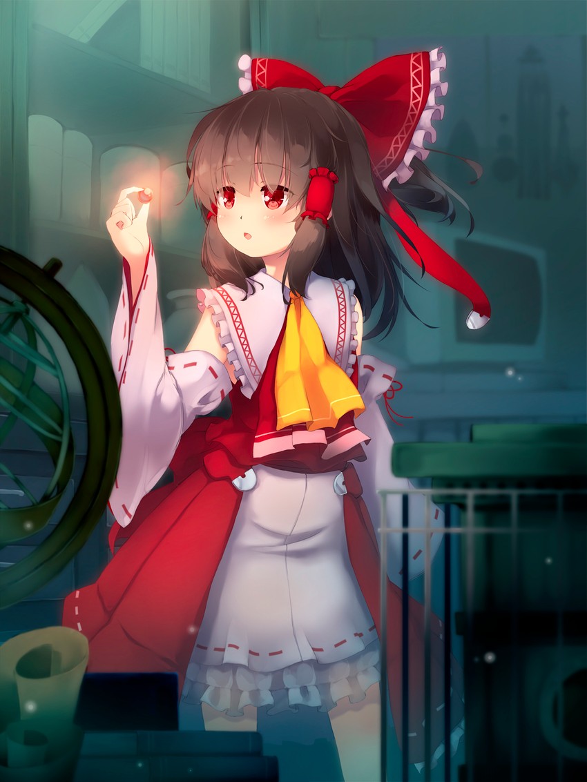 hakurei reimu (touhou and 1 more) drawn by gengetsu_chihiro