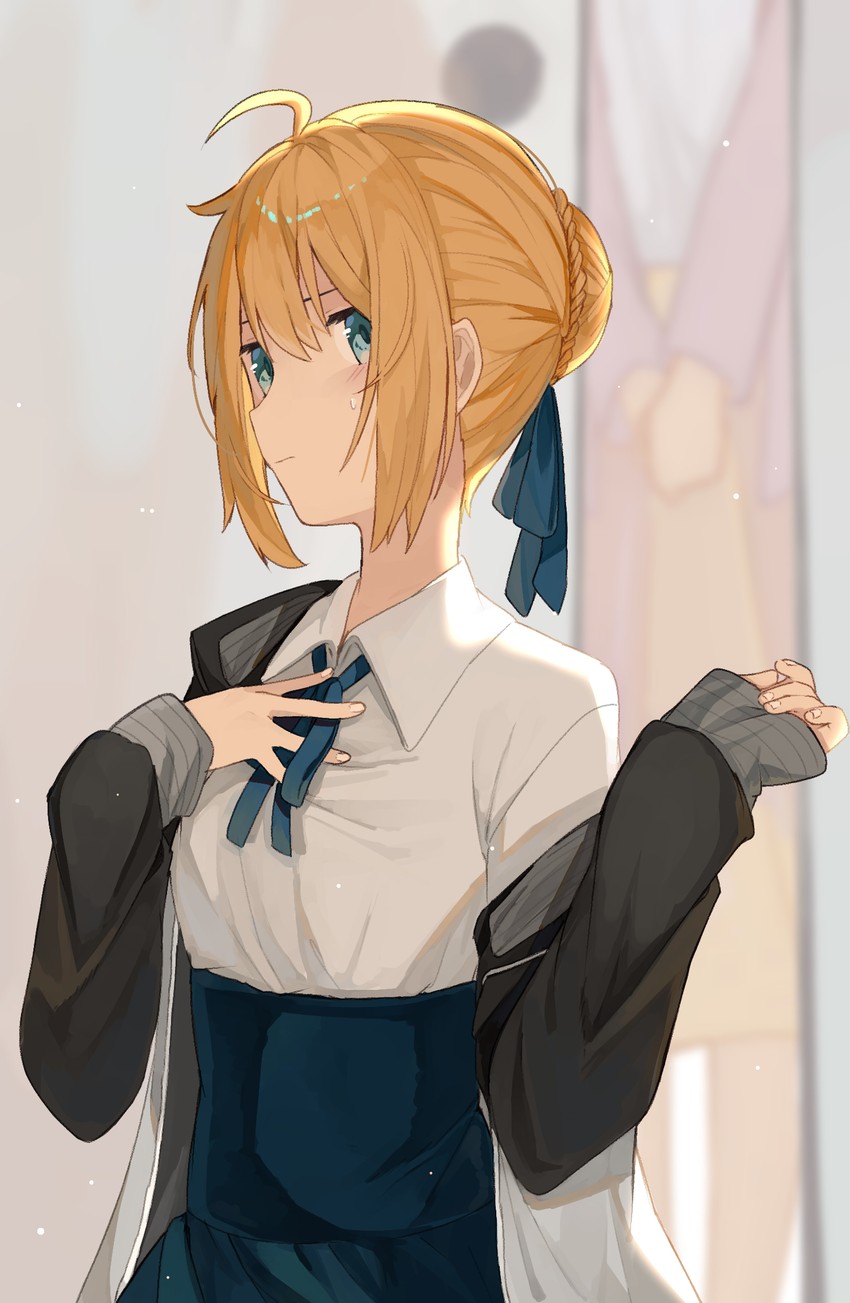 artoria pendragon and saber (fate and 1 more) drawn by inago_3939
