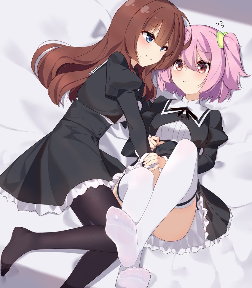 hitotsuyanagi riri and kaede johan nouvel (assault lily) drawn by ddt_(darktrident)