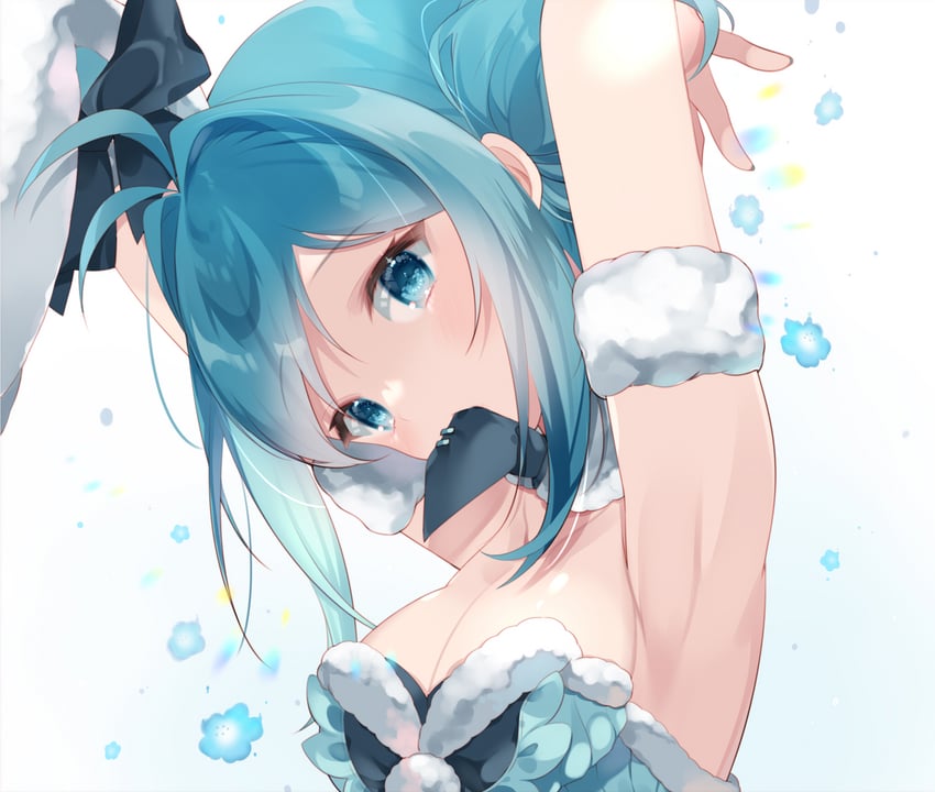 hatsune miku and bicute bunnies miku (vocaloid) drawn by yuni_(irohasuiroiro)