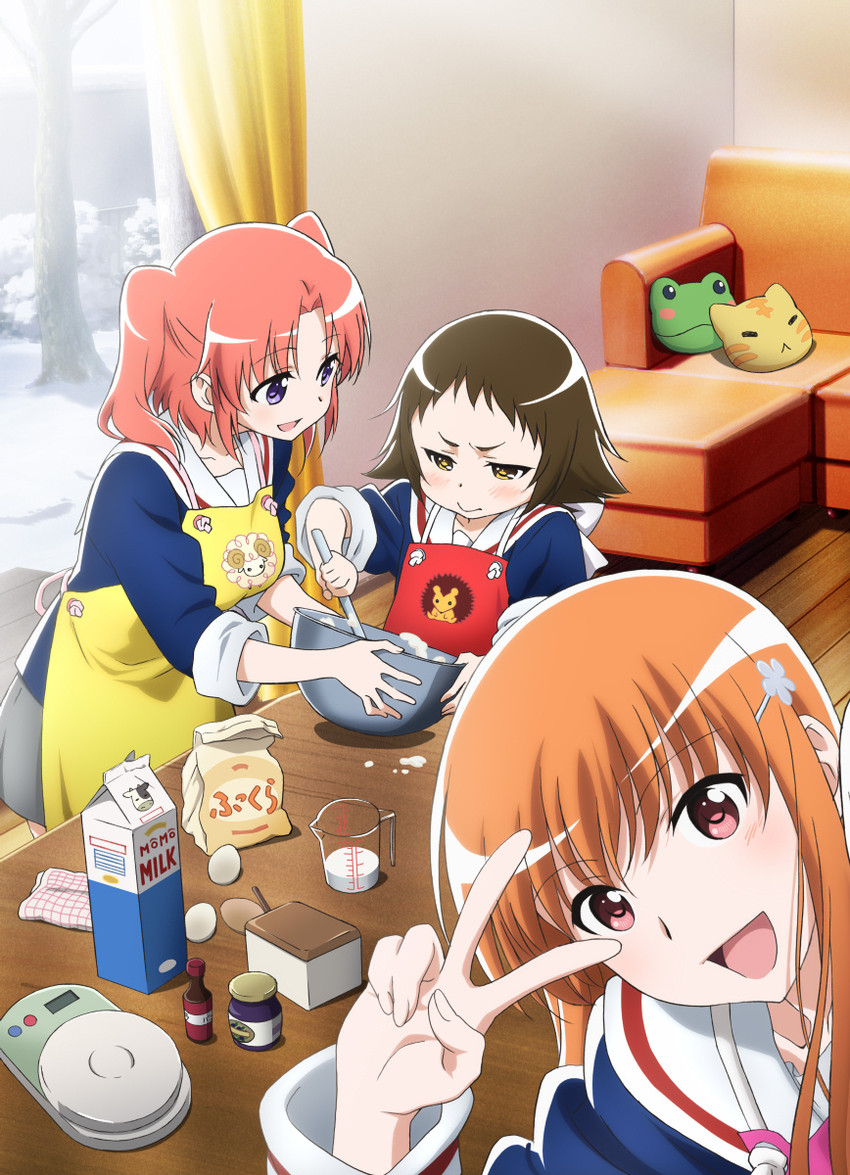 yonomori kobeni, mitsumine mashiro, and yonomori benio (mikakunin de shinkoukei)
