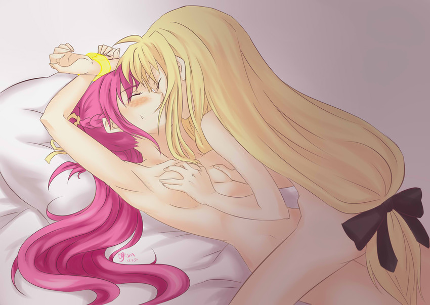 fate testarossa and signum (lyrical nanoha and 2 more) drawn by shumai_(sm318)